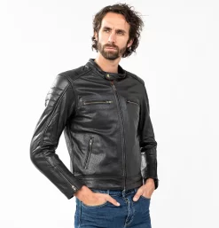 Giacca Moto Pelle Estiva Carburo SOLARIS CE Certificata Nero -Accessori Moto busto shooting carburo solaris nero 4